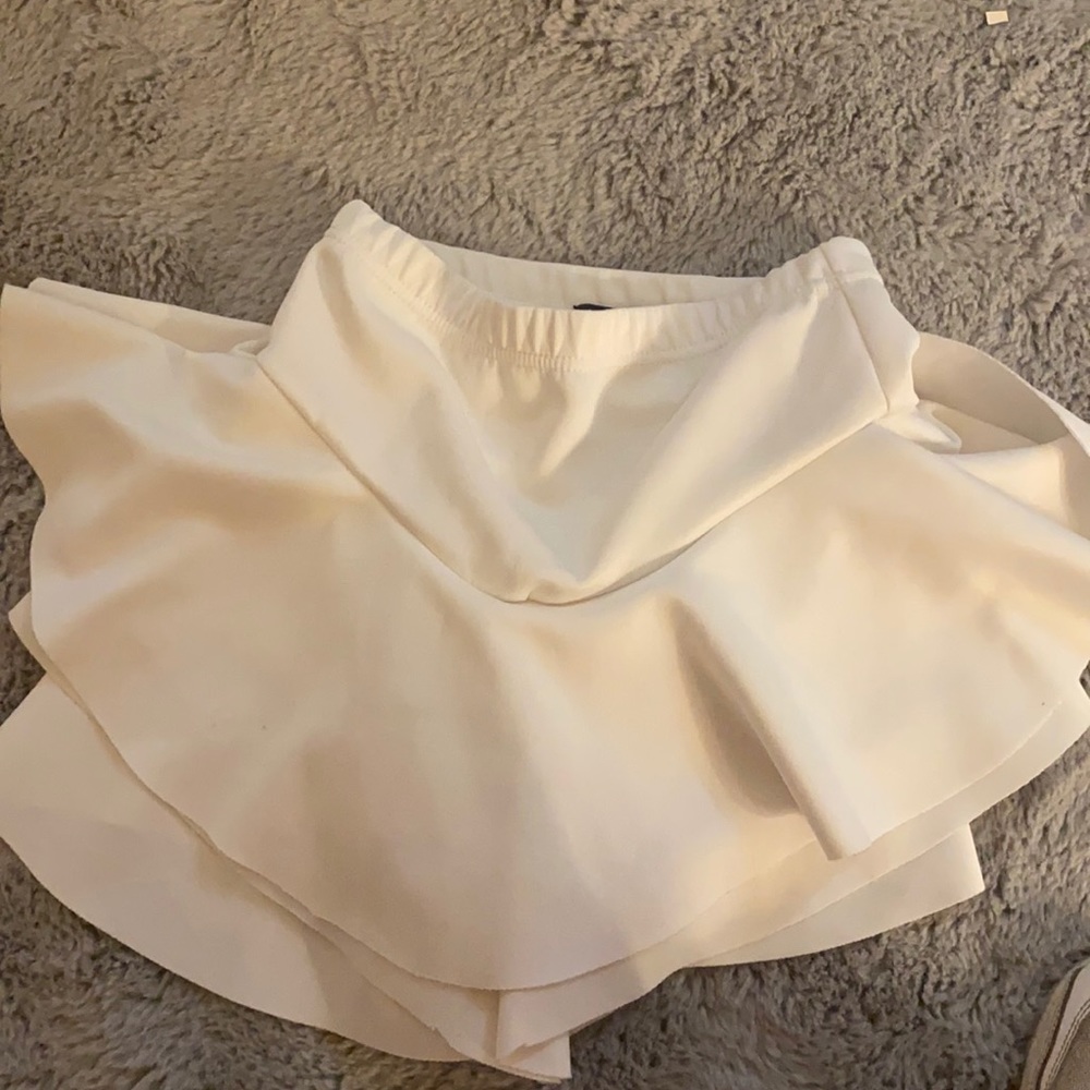 Boohoo size 6 skort